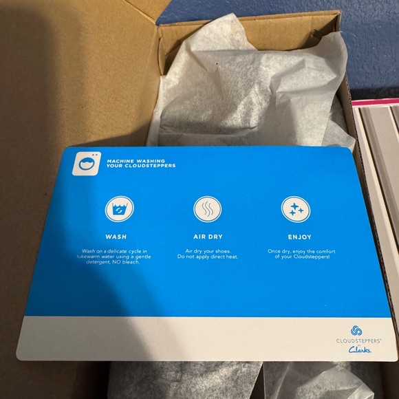 Clark’s CloudSteppers Size 8 Brand New in box‼️ - Picture 2 of 7